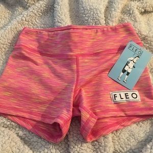NWT Fleo shorts XS